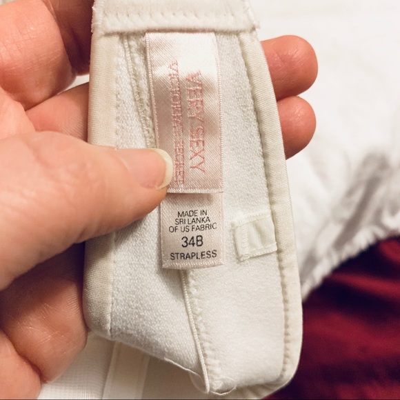 Sale 🌷 Victoria Secret White StraplessBra - Picture 3 of 3
